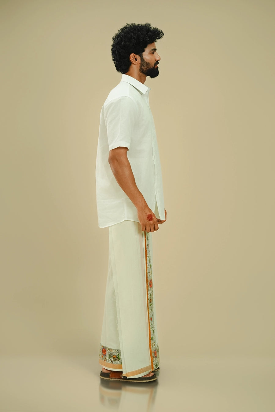 Onam Sketchbook Mundu (Limited Edition - 99 pieces)